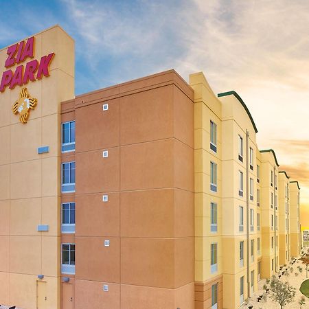 Zia Park Casino, Hotel, & Racetrack Хобс Екстериор снимка